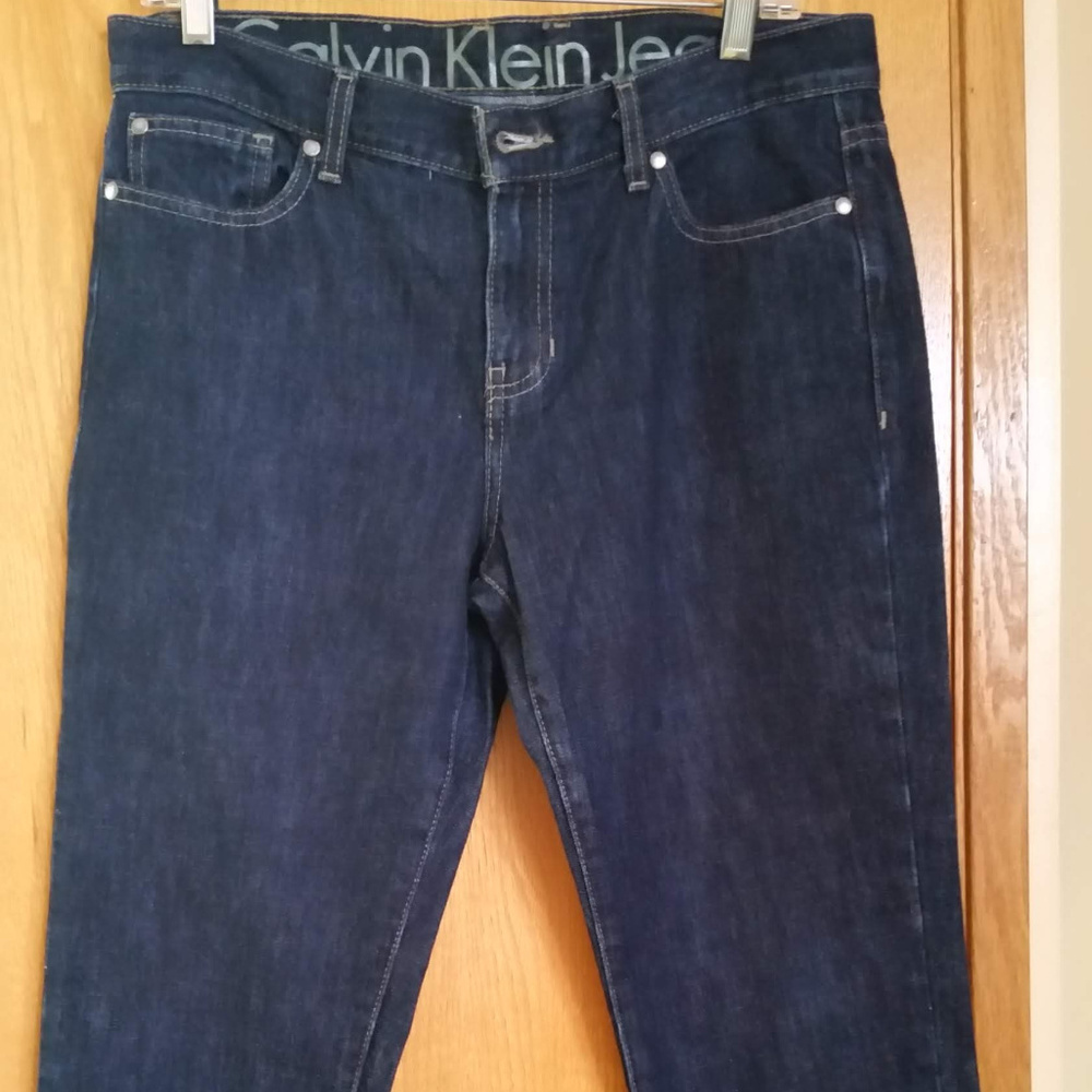 Calvin Klein Jeans Denim Roll Hem Cropped Capris Size 29/8 EUC